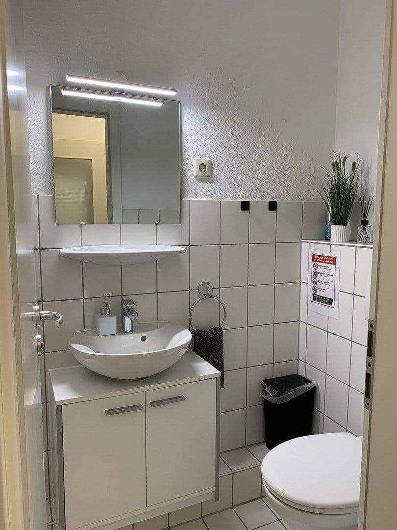 Prodej bytu 3+1 108 m², Rhode-Island-Allee 83, Karlsruhe, Bádensko-Württembersko Prodej bytu 3+1 108 m², Rhode-Island-Allee 83, Karlsruhe, Bádensko-Württembersko