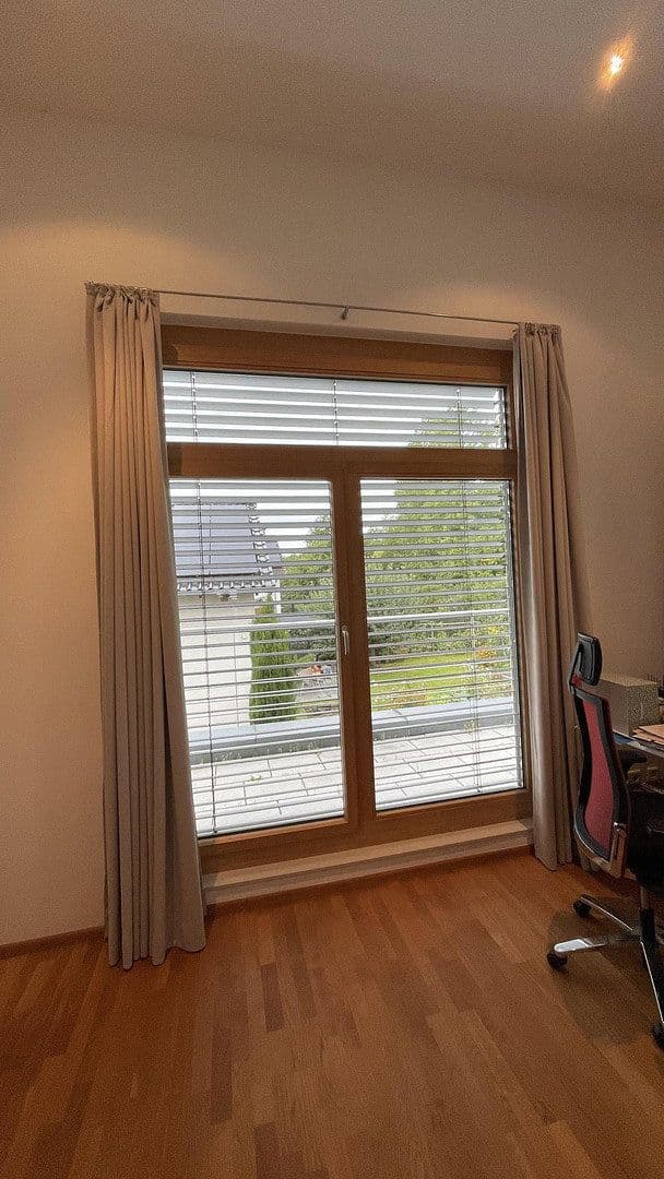 Prodej domu 274 m², pozemek 702 m², Königswinter, Severní Porýní-Vestfálsko Prodej domu 274 m², pozemek 702 m², Königswinter, Severní Porýní-Vestfálsko
