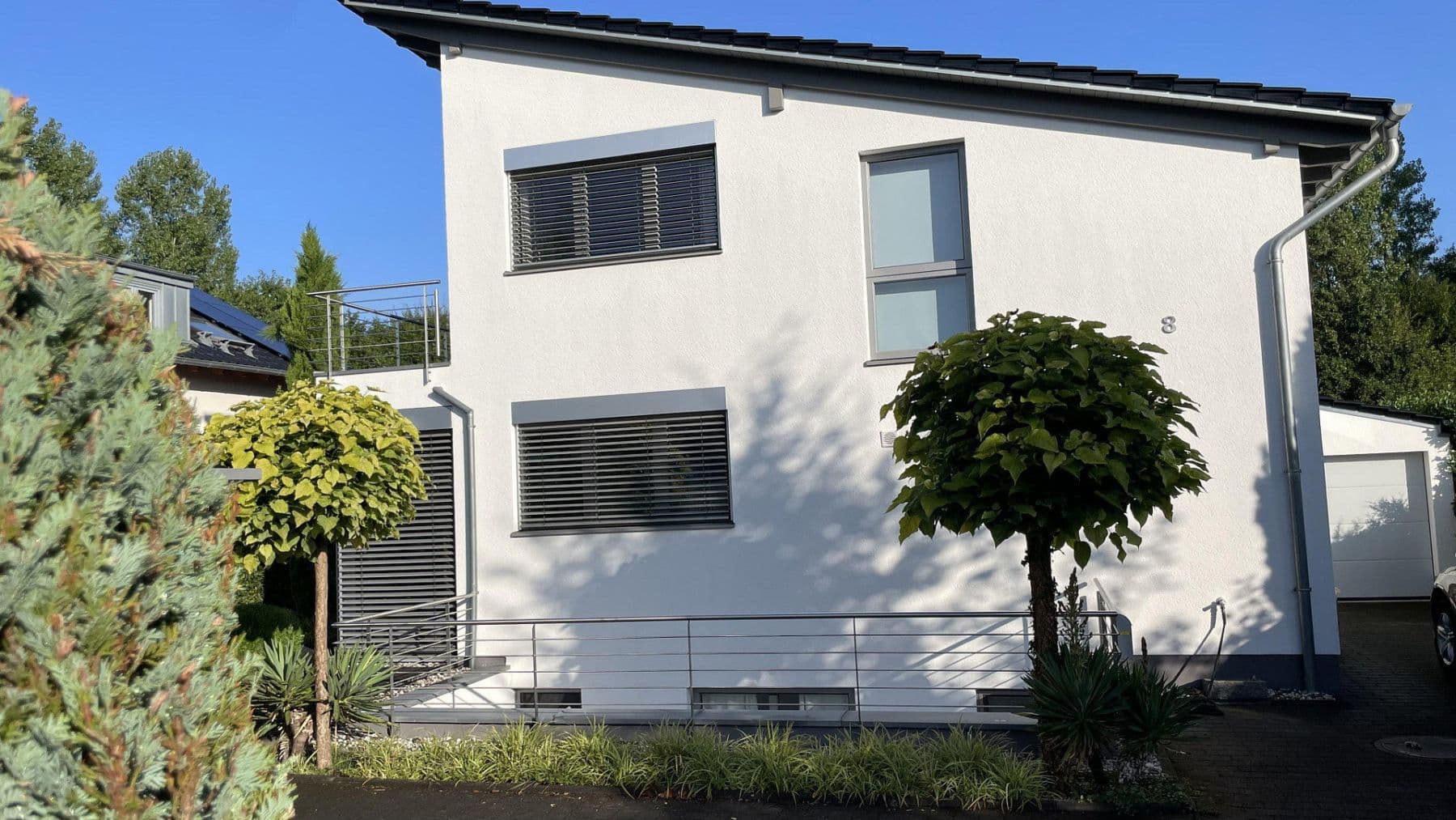 Prodej domu 274 m², pozemek 702 m², Königswinter, Severní Porýní-Vestfálsko Prodej domu 274 m², pozemek 702 m², Königswinter, Severní Porýní-Vestfálsko