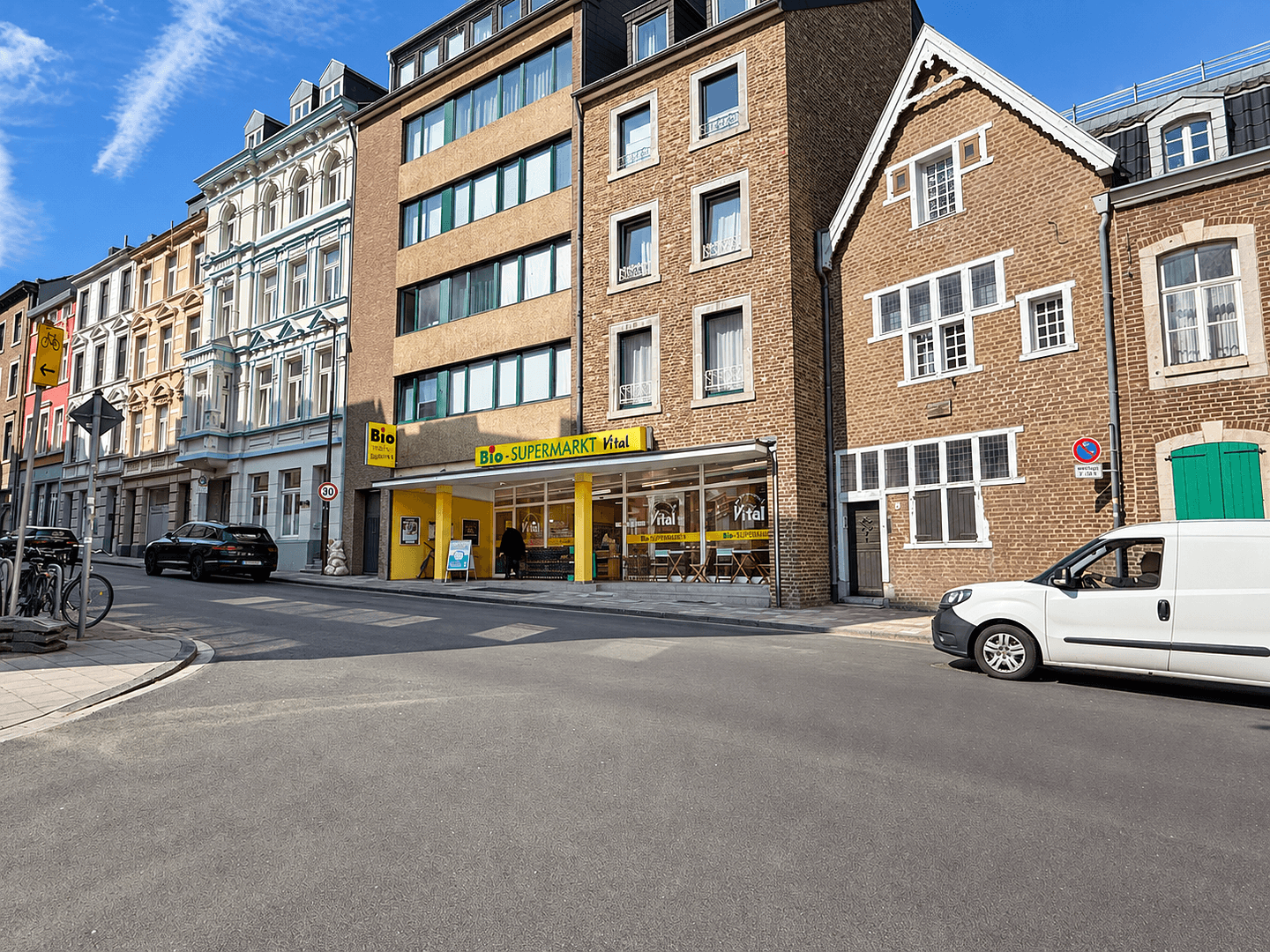 Pronájem nebytového prostoru 492 m², Jakobstr. 210-212, Cáchy, Severní Porýní-Vestfálsko Pronájem nebytového prostoru 492 m², Jakobstr. 210-212, Cáchy, Severní Porýní-Vestfálsko