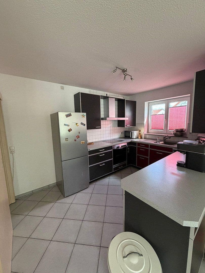 Pronájem bytu 4+1 91 m², Nersingen, Bavorsko Pronájem bytu 4+1 91 m², Nersingen, Bavorsko