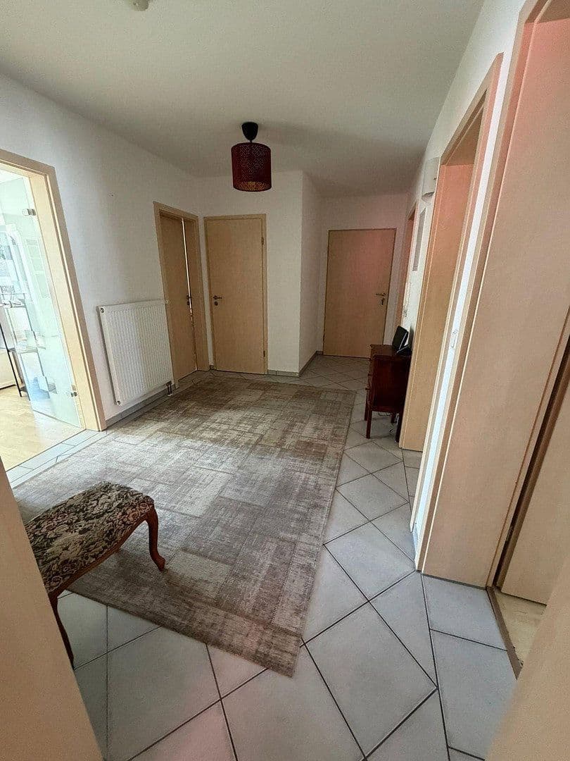 Pronájem bytu 4+1 91 m², Nersingen, Bavorsko Pronájem bytu 4+1 91 m², Nersingen, Bavorsko