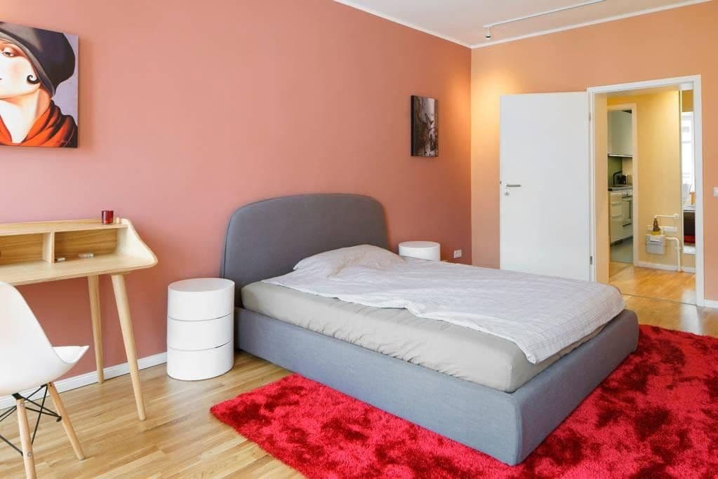 Prodej bytu 3+1 102 m², Metzer Straße 25, Berlin, Berlín Prodej bytu 3+1 102 m², Metzer Straße 25, Berlin, Berlín