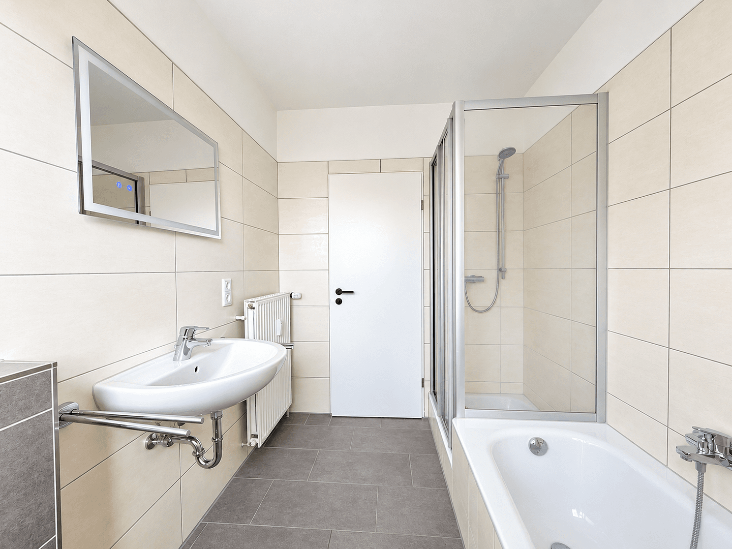 Prodej bytu 3+1 84 m², Weyhe, Dolní Sasko Prodej bytu 3+1 84 m², Weyhe, Dolní Sasko