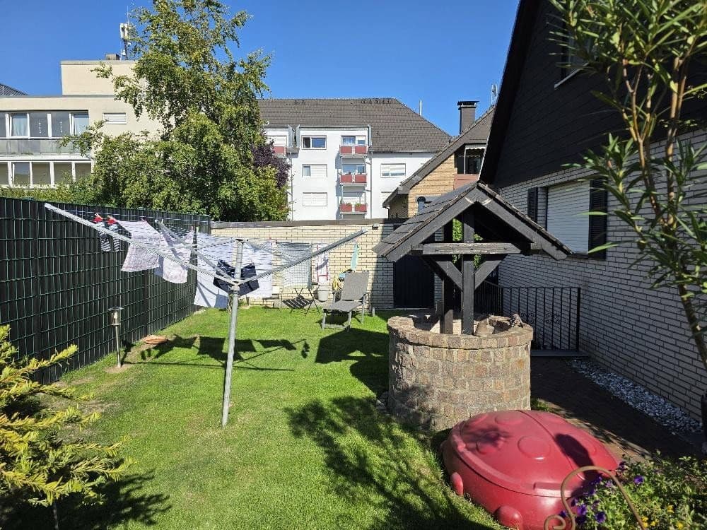 Pronájem domu 130 m², pozemek 510 m², Körnerstraße 15, Bönen, Severní Porýní-Vestfálsko Pronájem domu 130 m², pozemek 510 m², Körnerstraße 15, Bönen, Severní Porýní-Vestfálsko