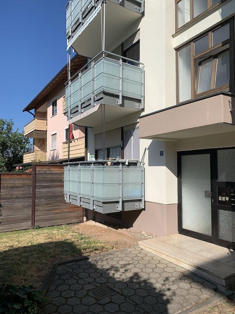 Pronájem bytu 2+1 55 m², Aschaffenburg, Bavorsko Pronájem bytu 2+1 55 m², Aschaffenburg, Bavorsko