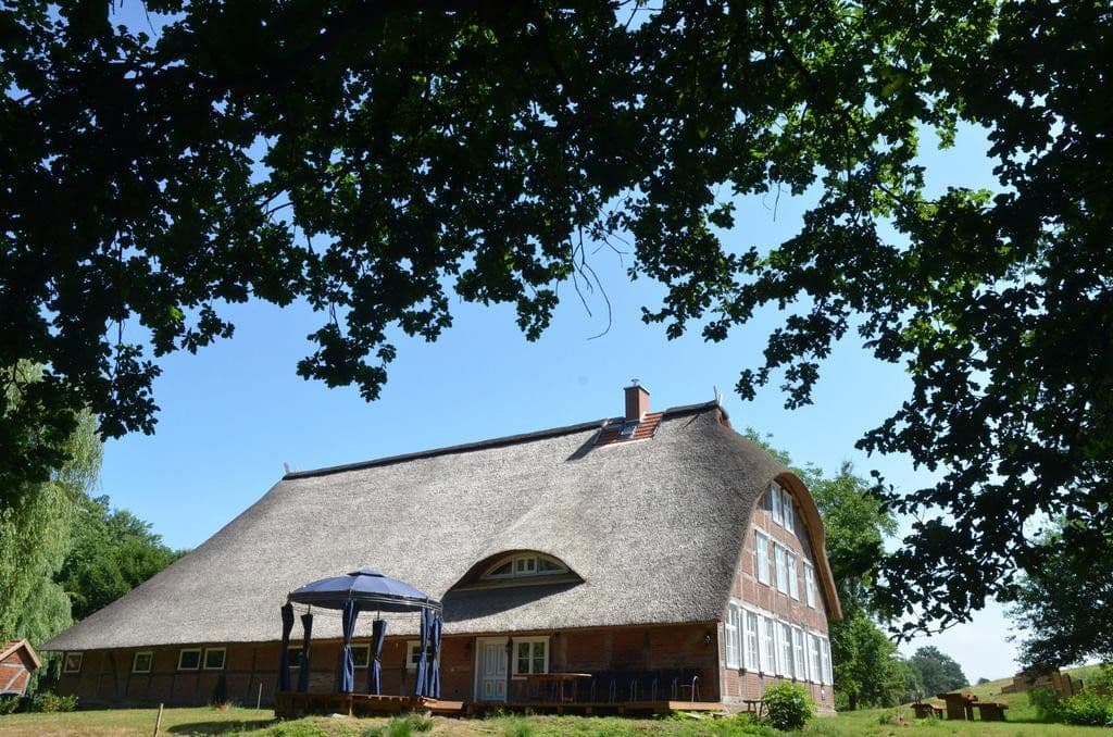 Prodej domu 189 m², pozemek 8.000 m², Lenzen (Elbe), Braniborsko Prodej domu 189 m², pozemek 8.000 m², Lenzen (Elbe), Braniborsko