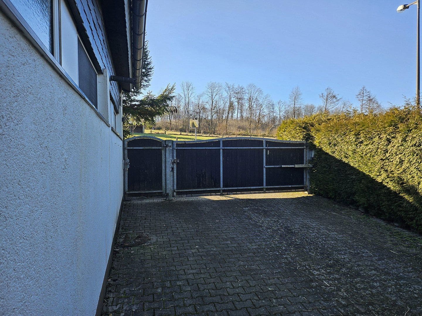 Prodej domu 280 m², pozemek 25.000 m², Busenhausen, Porýní-Falc Prodej domu 280 m², pozemek 25.000 m², Busenhausen, Porýní-Falc