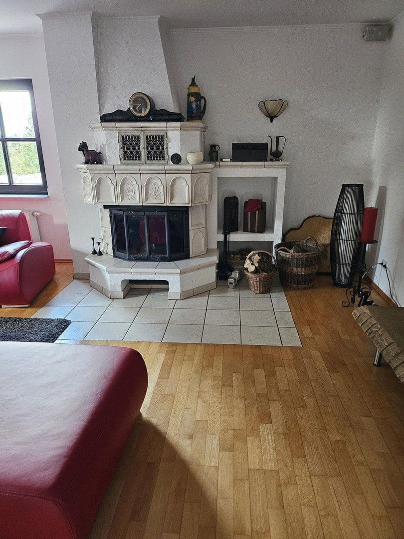 Prodej domu 280 m², pozemek 25.000 m², Busenhausen, Porýní-Falc Prodej domu 280 m², pozemek 25.000 m², Busenhausen, Porýní-Falc