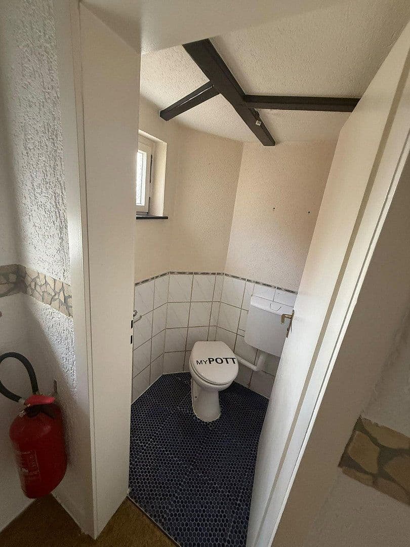 Prodej domu 75 m², pozemek 662 m², Poststraße 4, Bretzfeld, Bádensko-Württembersko Prodej domu 75 m², pozemek 662 m², Poststraße 4, Bretzfeld, Bádensko-Württembersko