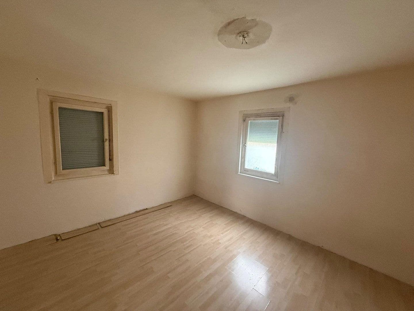Prodej domu 75 m², pozemek 662 m², Poststraße 4, Bretzfeld, Bádensko-Württembersko Prodej domu 75 m², pozemek 662 m², Poststraße 4, Bretzfeld, Bádensko-Württembersko