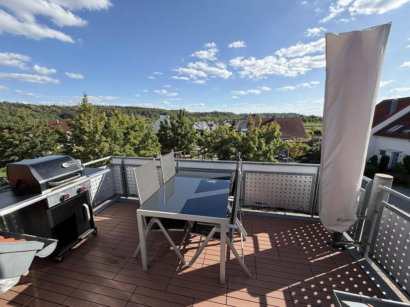 Prodej bytu 3+kk 95 m², Hermann-Hesse-Straße 36, Nufringen, Bádensko-Württembersko Prodej bytu 3+kk 95 m², Hermann-Hesse-Straße 36, Nufringen, Bádensko-Württembersko