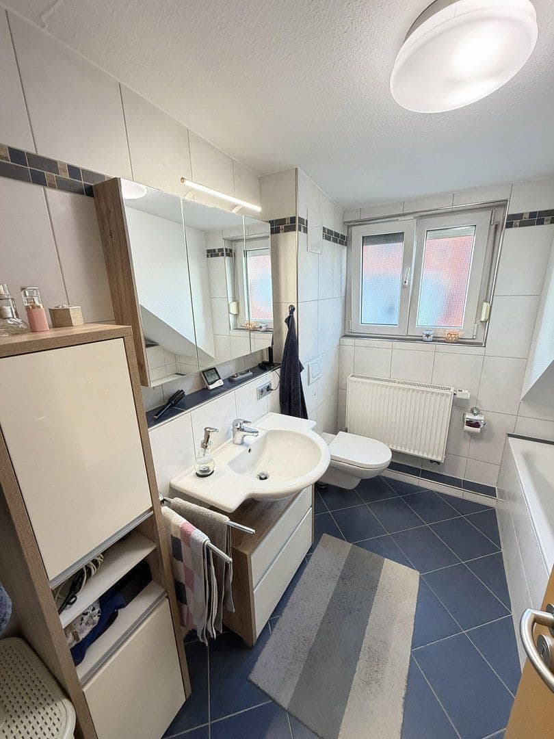 Prodej bytu 3+kk 95 m², Hermann-Hesse-Straße 36, Nufringen, Bádensko-Württembersko Prodej bytu 3+kk 95 m², Hermann-Hesse-Straße 36, Nufringen, Bádensko-Württembersko