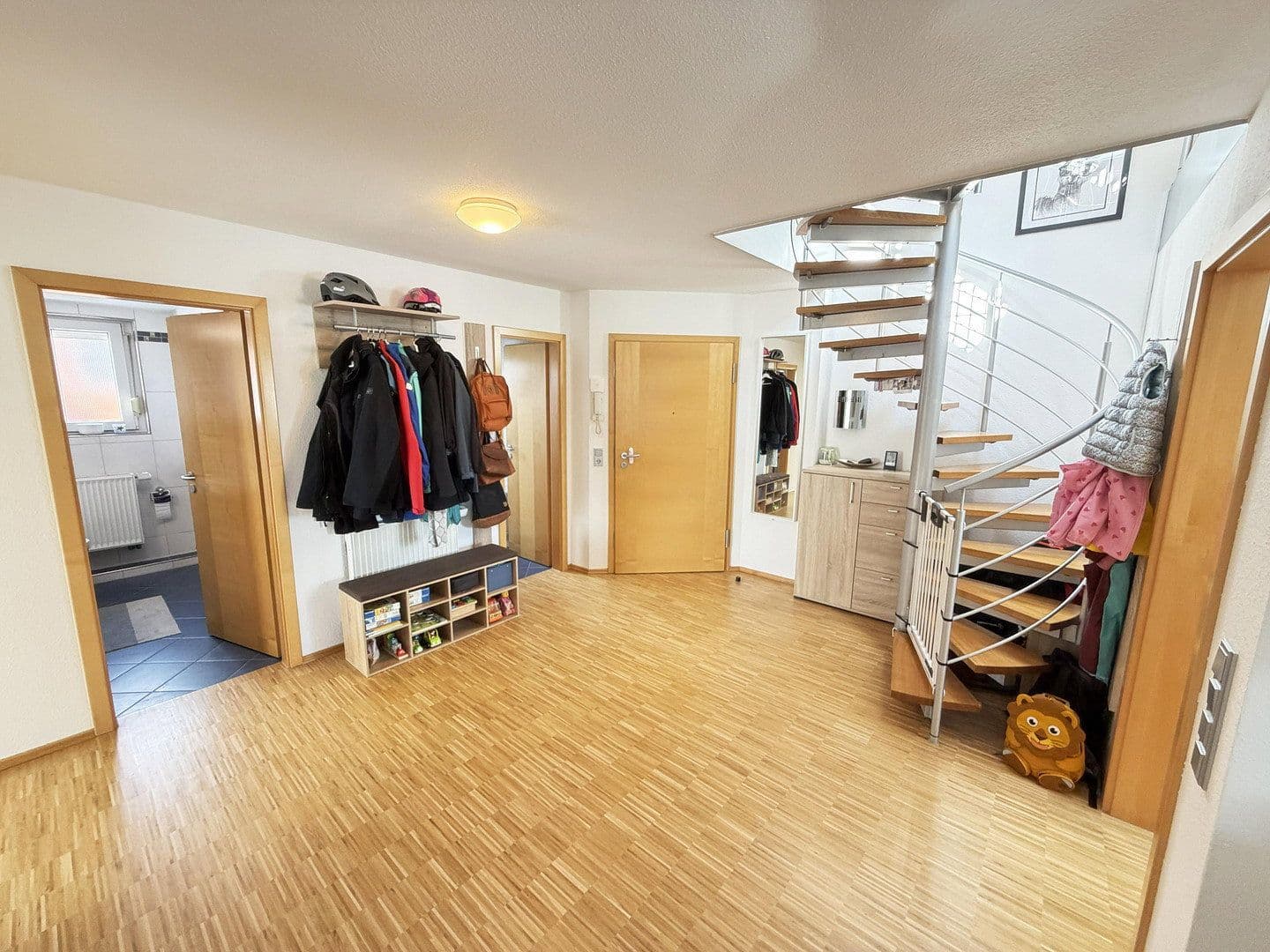 Prodej bytu 3+kk 95 m², Hermann-Hesse-Straße 36, Nufringen, Bádensko-Württembersko Prodej bytu 3+kk 95 m², Hermann-Hesse-Straße 36, Nufringen, Bádensko-Württembersko