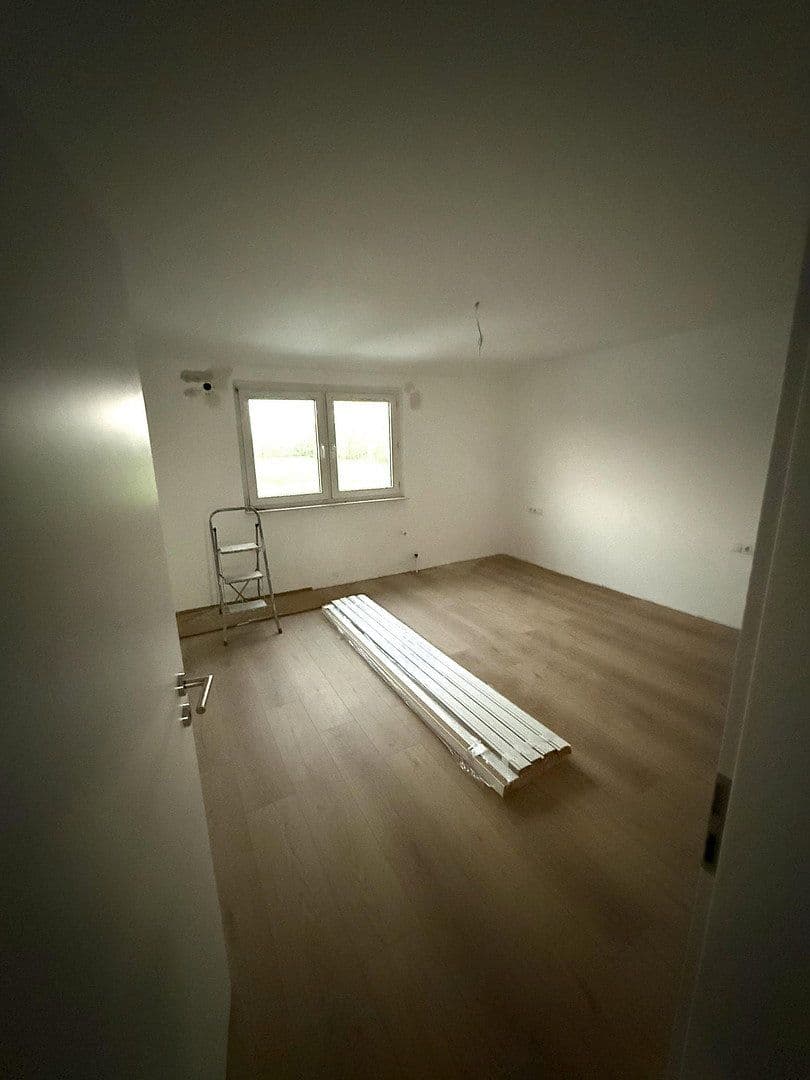 Pronájem bytu 3+1 85 m², Bendorf, Porýní-Falc Pronájem bytu 3+1 85 m², Bendorf, Porýní-Falc