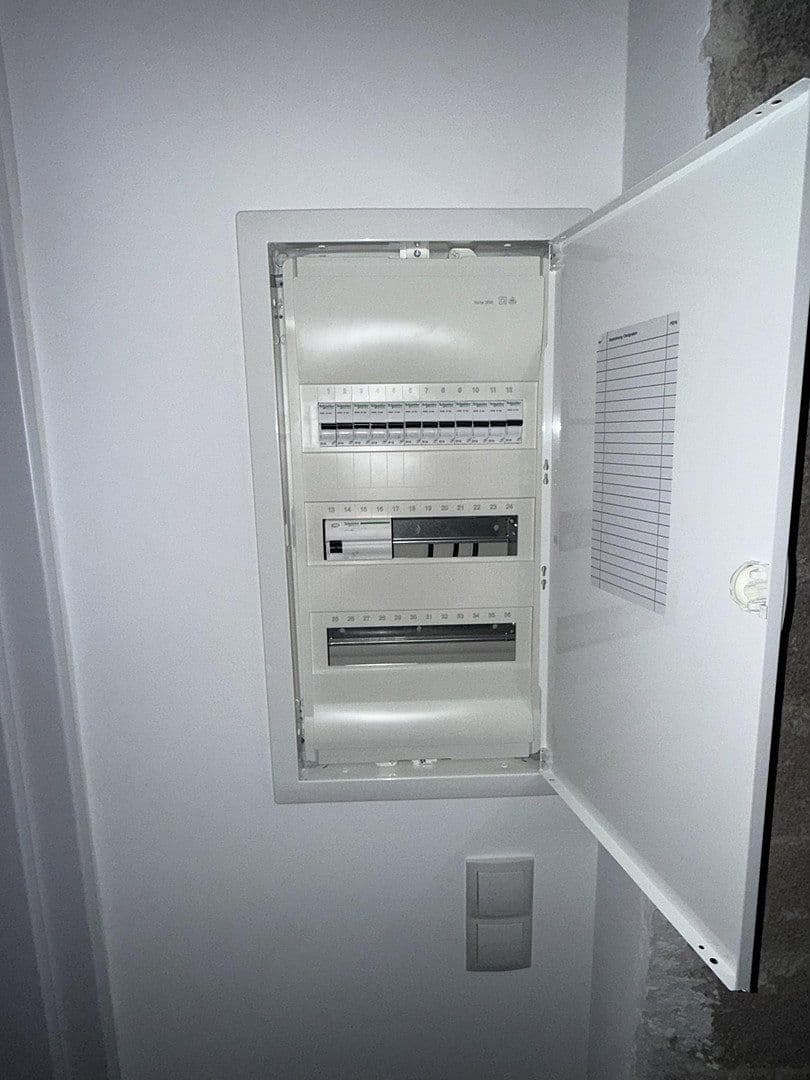Pronájem bytu 3+1 85 m², Bendorf, Porýní-Falc Pronájem bytu 3+1 85 m², Bendorf, Porýní-Falc