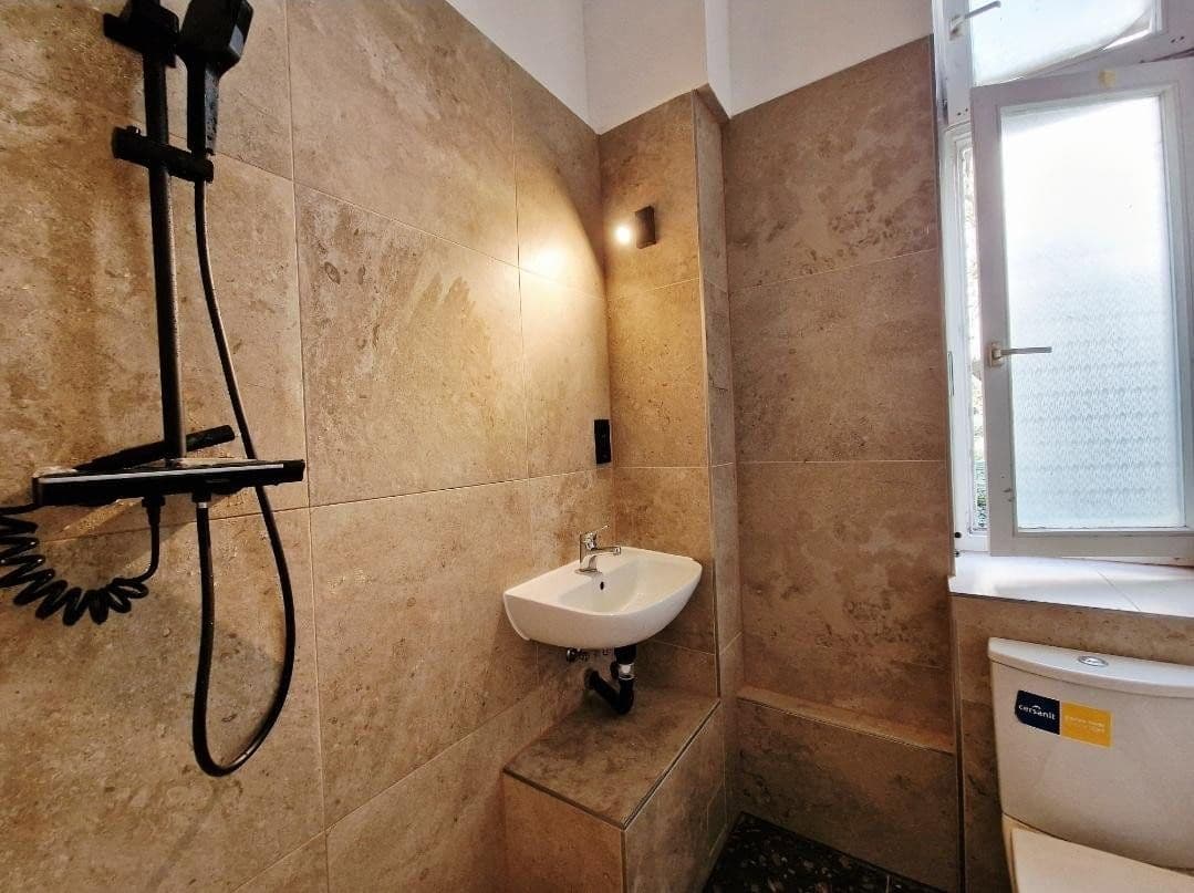 Prodej bytu 4+1 85 m², Wilhelmstadt Spandau Berlin, Berlín Prodej bytu 4+1 85 m², Wilhelmstadt Spandau Berlin, Berlín