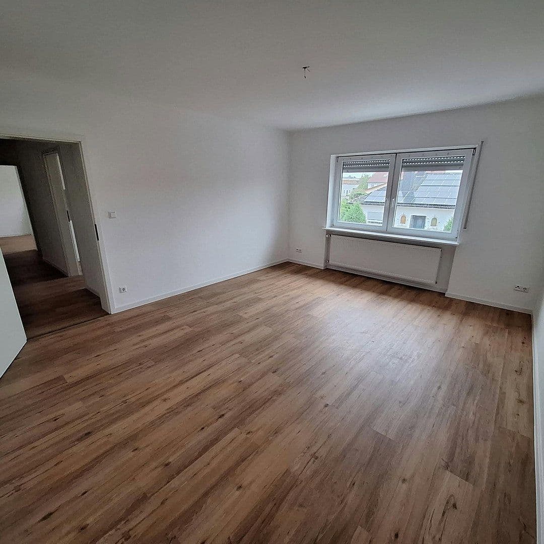 Pronájem bytu 2+1 61 m², Jägerndorfer Straße 14, Ketsch, Bádensko-Württembersko Pronájem bytu 2+1 61 m², Jägerndorfer Straße 14, Ketsch, Bádensko-Württembersko