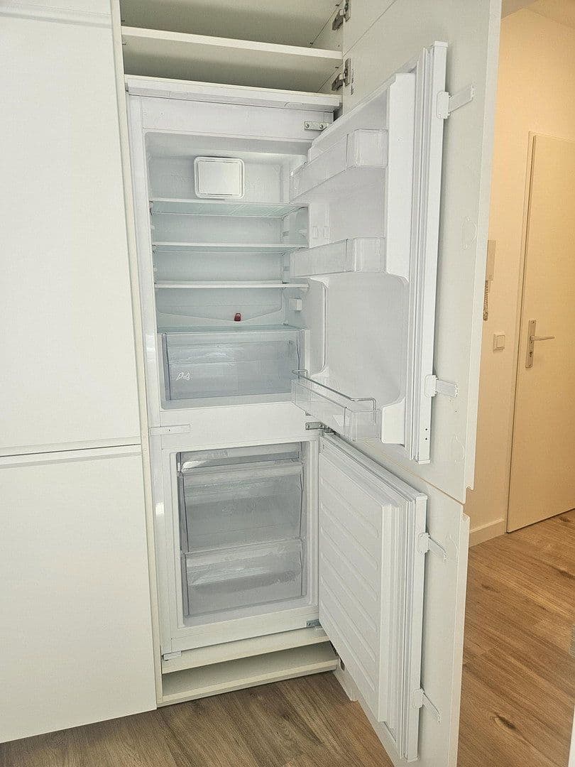 Pronájem bytu 1+1 35 m², Lorettostr. 60, Düsseldorf, Severní Porýní-Vestfálsko Pronájem bytu 1+1 35 m², Lorettostr. 60, Düsseldorf, Severní Porýní-Vestfálsko