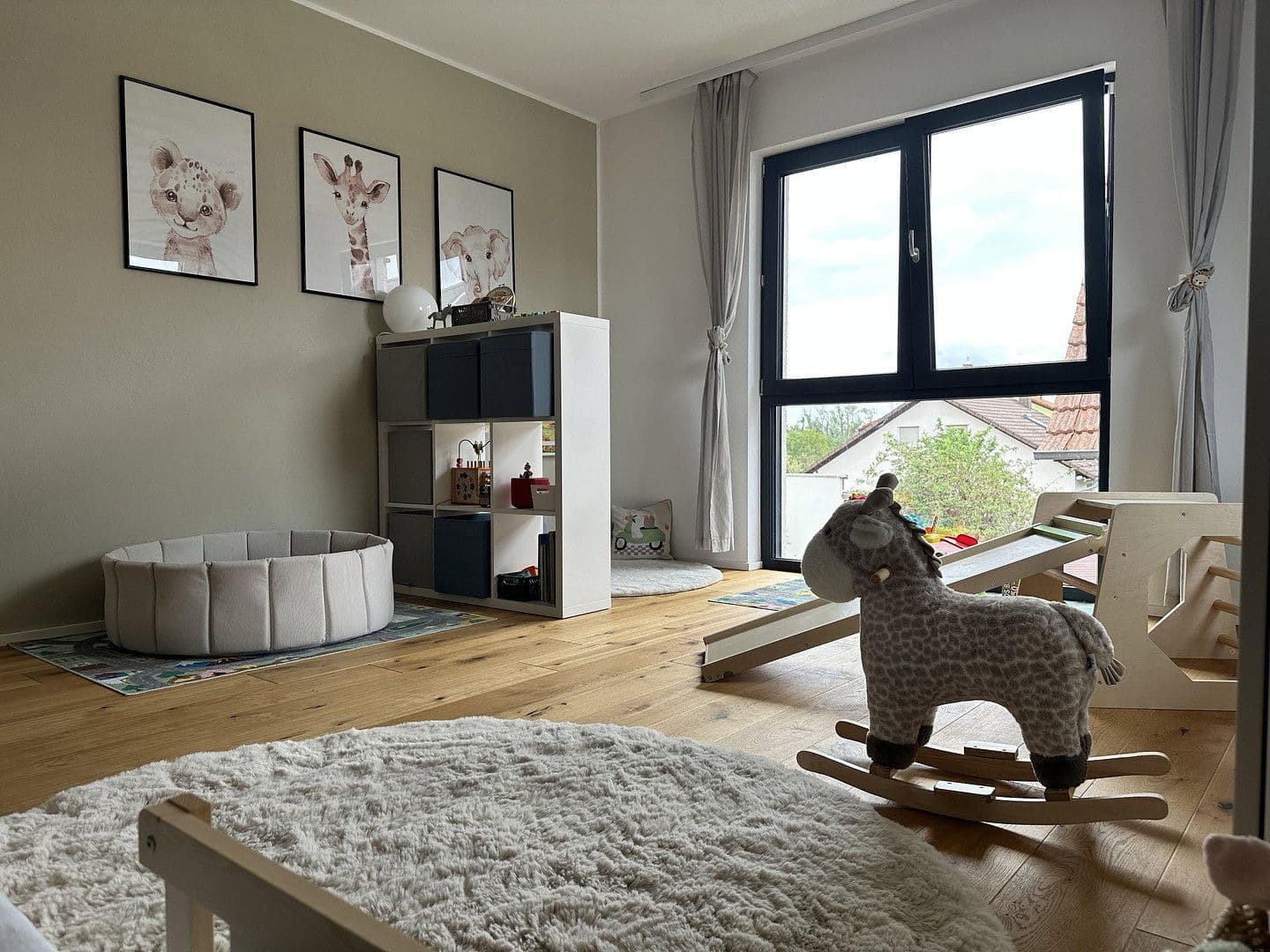 Prodej domu 200 m², pozemek 455 m², Steinfeld (Pfalz), Porýní-Falc Prodej domu 200 m², pozemek 455 m², Steinfeld (Pfalz), Porýní-Falc