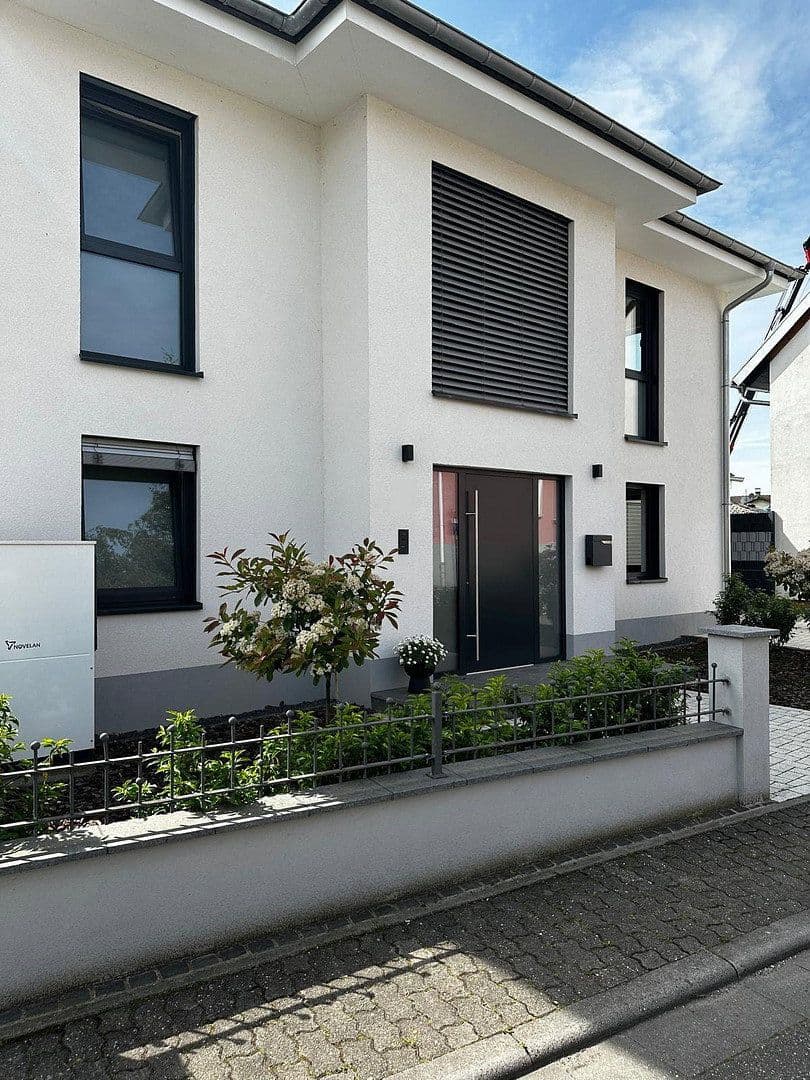Prodej domu 200 m², pozemek 455 m², Steinfeld (Pfalz), Porýní-Falc Prodej domu 200 m², pozemek 455 m², Steinfeld (Pfalz), Porýní-Falc