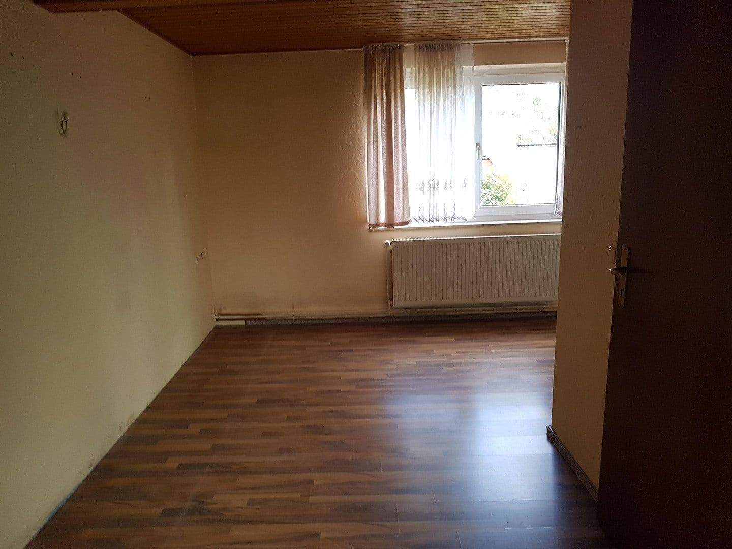 Prodej domu 198 m², pozemek 3.382 m², Kalbe (Milde), Sasko-Anhaltsko Prodej domu 198 m², pozemek 3.382 m², Kalbe (Milde), Sasko-Anhaltsko