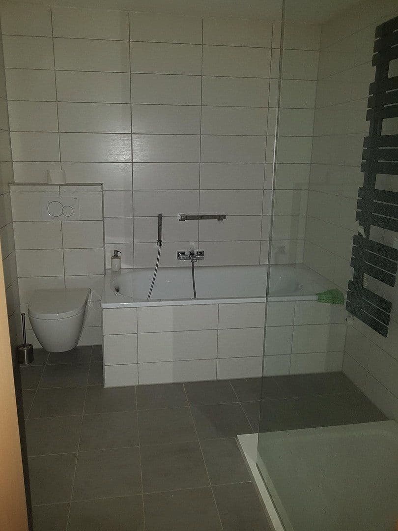 Prodej domu 198 m², pozemek 3.382 m², Kalbe (Milde), Sasko-Anhaltsko Prodej domu 198 m², pozemek 3.382 m², Kalbe (Milde), Sasko-Anhaltsko