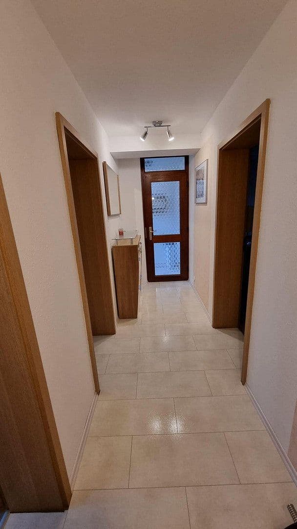 Prodej domu 270 m², pozemek 690 m², Oedheim, Bádensko-Württembersko Prodej domu 270 m², pozemek 690 m², Oedheim, Bádensko-Württembersko