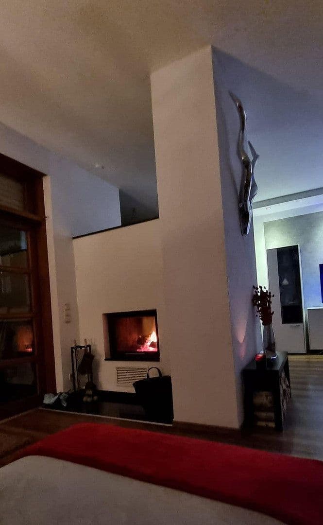 Prodej domu 270 m², pozemek 690 m², Oedheim, Bádensko-Württembersko Prodej domu 270 m², pozemek 690 m², Oedheim, Bádensko-Württembersko