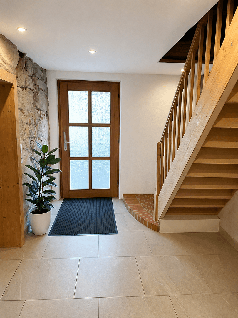 Prodej domu 375 m², pozemek 2.126 m², Uehlfeld, Bavorsko Prodej domu 375 m², pozemek 2.126 m², Uehlfeld, Bavorsko