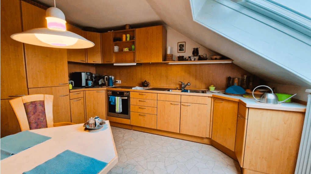 Pronájem bytu 4+kk 93 m², Lingertstraße 18, Lörrach, Bádensko-Württembersko Pronájem bytu 4+kk 93 m², Lingertstraße 18, Lörrach, Bádensko-Württembersko