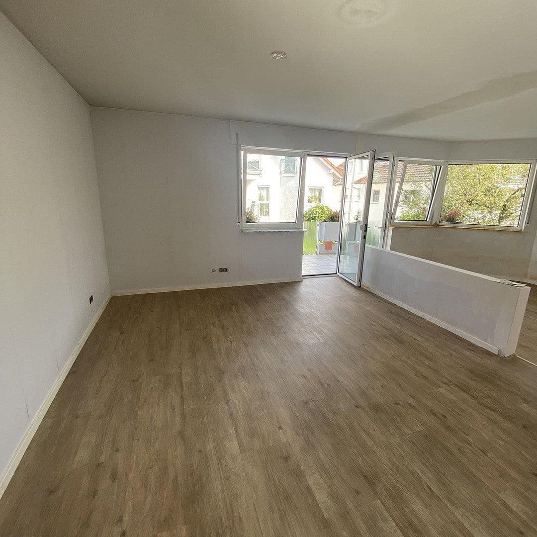Pronájem bytu 5+1 149 m², Jean-Monnet-Str., Mühlheim am Main, Hessen Pronájem bytu 5+1 149 m², Jean-Monnet-Str., Mühlheim am Main, Hessen