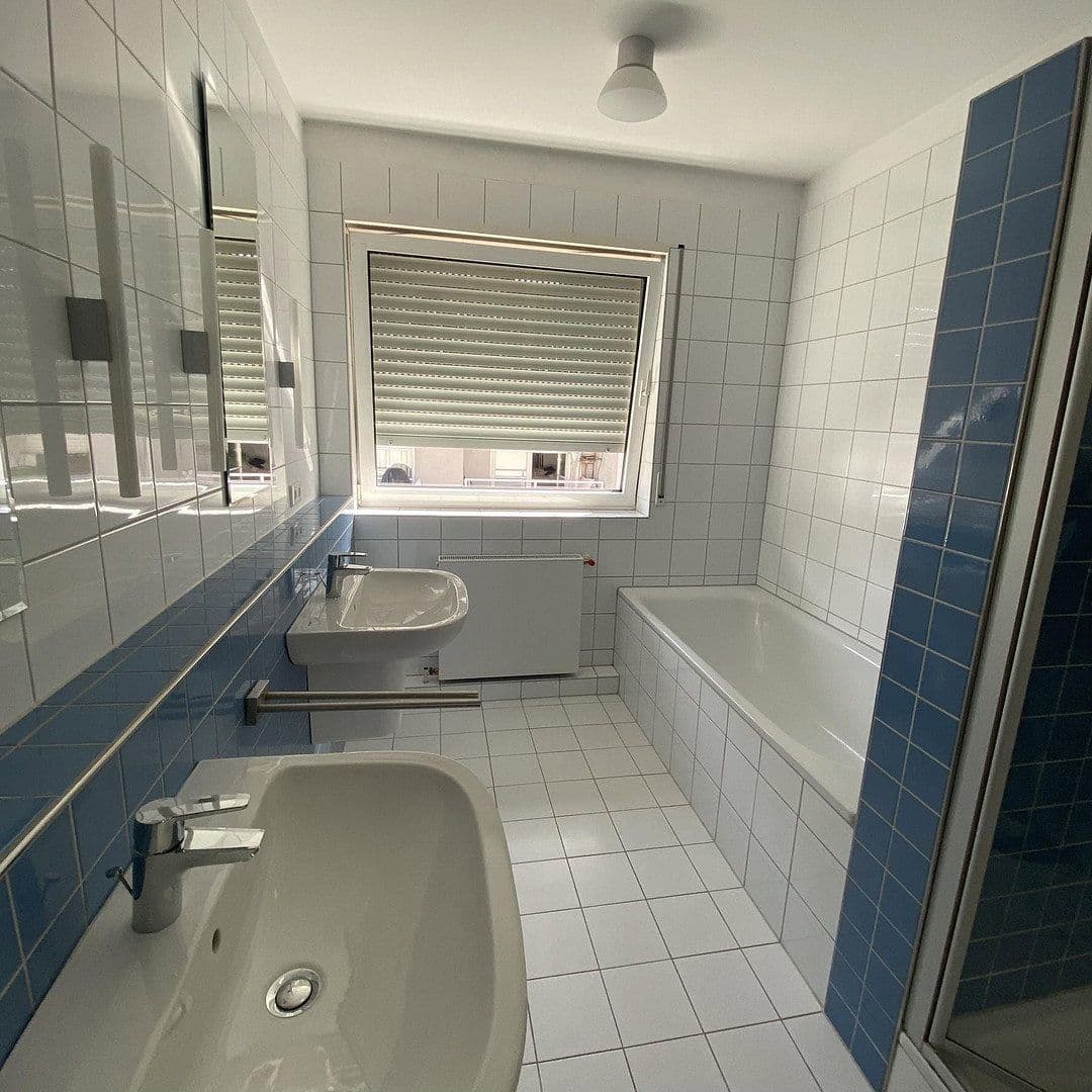Pronájem bytu 5+1 149 m², Jean-Monnet-Str., Mühlheim am Main, Hessen Pronájem bytu 5+1 149 m², Jean-Monnet-Str., Mühlheim am Main, Hessen