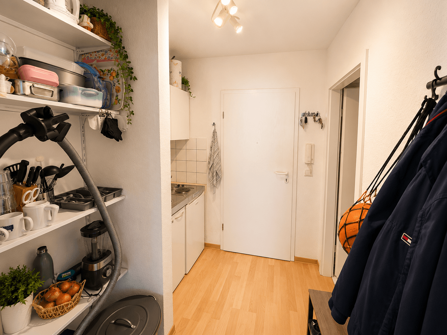 Pronájem bytu 1+1 27 m², Minzeweg 1, Paderborn, Severní Porýní-Vestfálsko Pronájem bytu 1+1 27 m², Minzeweg 1, Paderborn, Severní Porýní-Vestfálsko