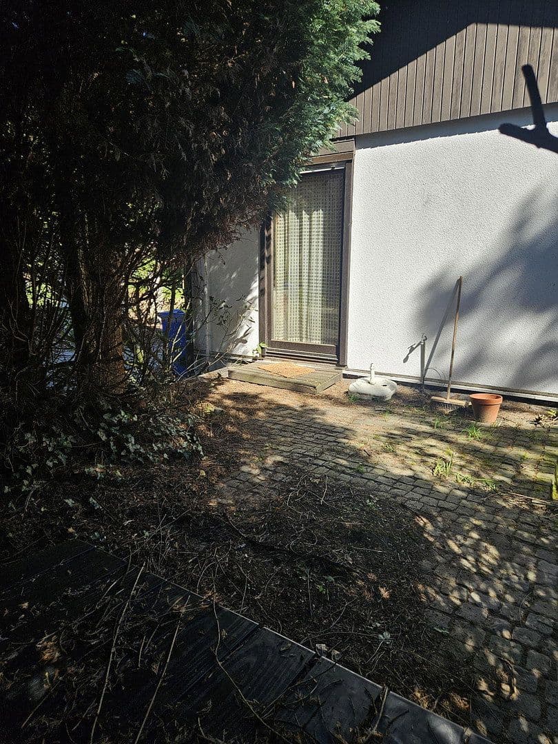 Prodej domu 131 m², pozemek 878 m², Kelkheim (Taunus), Hessen Prodej domu 131 m², pozemek 878 m², Kelkheim (Taunus), Hessen