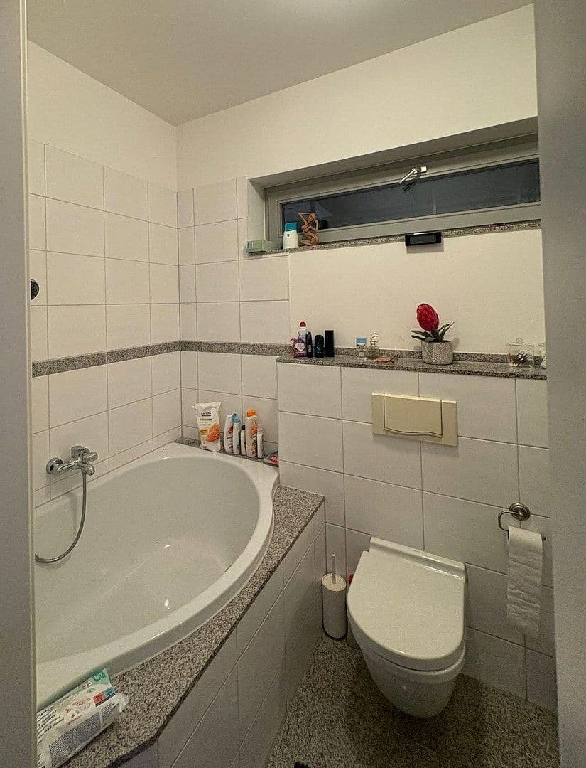 Prodej bytu 3+kk 150 m², Karl-Schorn-Straße 9, Neuss, Severní Porýní-Vestfálsko Prodej bytu 3+kk 150 m², Karl-Schorn-Straße 9, Neuss, Severní Porýní-Vestfálsko