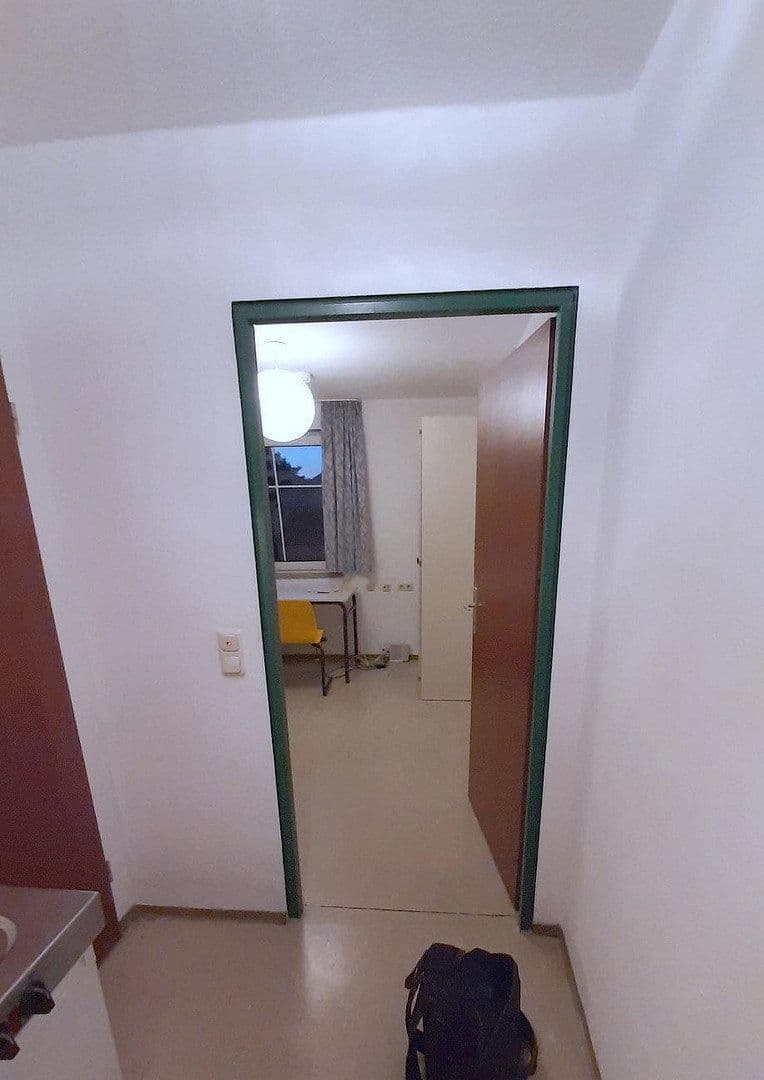 Pronájem bytu 1+1 15 m², Erlangen, Bavorsko Pronájem bytu 1+1 15 m², Erlangen, Bavorsko
