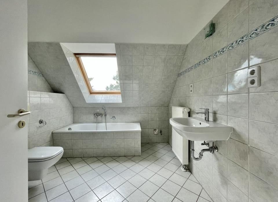 Prodej domu 110 m², pozemek 440 m², Fichtestraße, Hoppegarten, Braniborsko Prodej domu 110 m², pozemek 440 m², Fichtestraße, Hoppegarten, Braniborsko