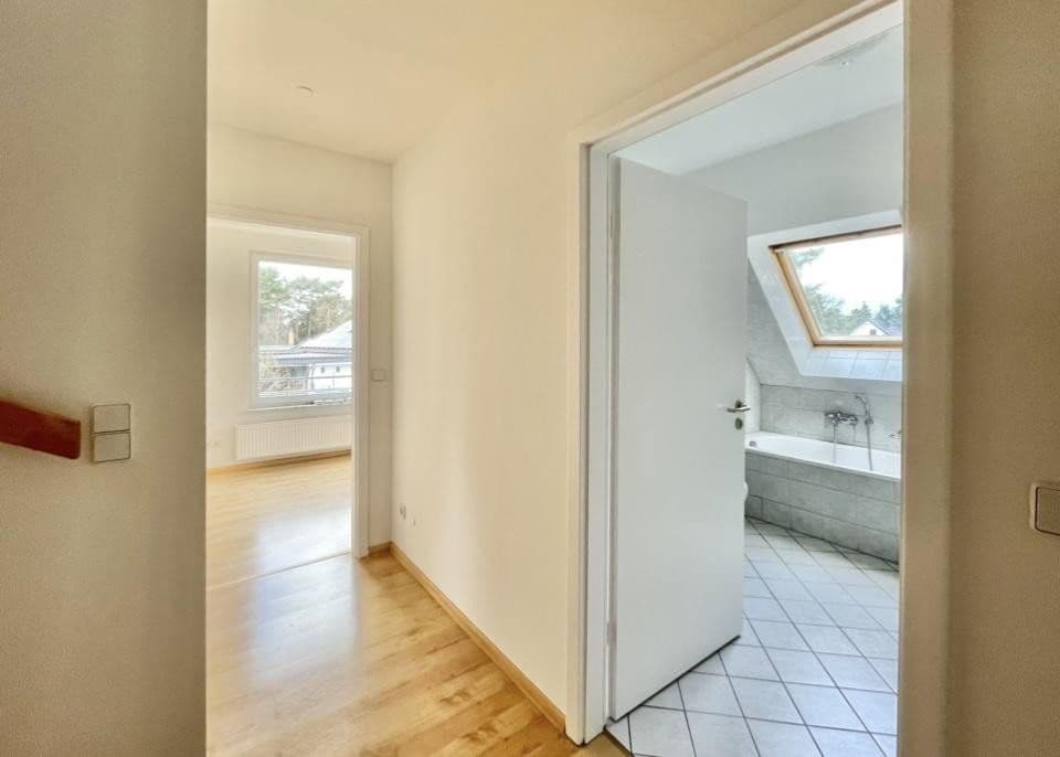 Prodej domu 110 m², pozemek 440 m², Fichtestraße, Hoppegarten, Braniborsko Prodej domu 110 m², pozemek 440 m², Fichtestraße, Hoppegarten, Braniborsko