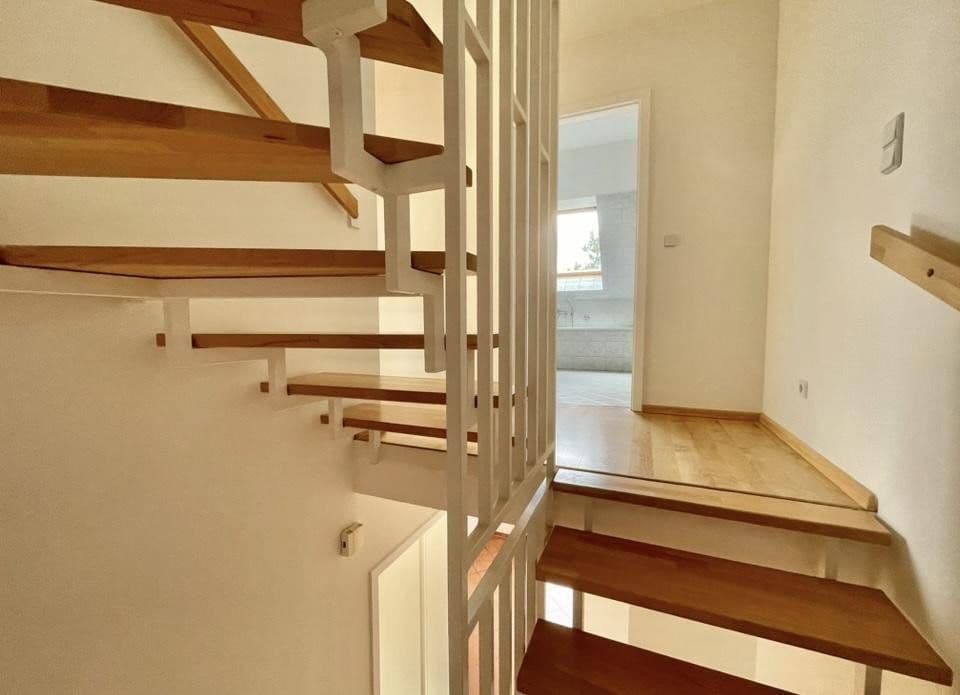 Prodej domu 110 m², pozemek 440 m², Fichtestraße, Hoppegarten, Braniborsko Prodej domu 110 m², pozemek 440 m², Fichtestraße, Hoppegarten, Braniborsko