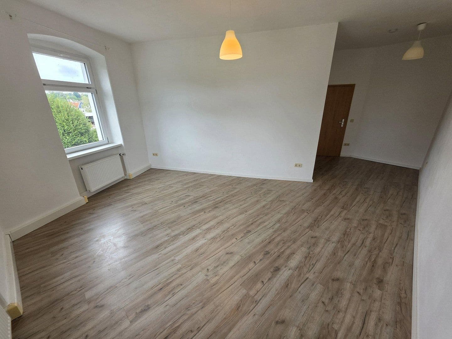Pronájem bytu 6+1 125 m², Äußere Oybiner Straße 5, Žitava, Sasko Pronájem bytu 6+1 125 m², Äußere Oybiner Straße 5, Žitava, Sasko