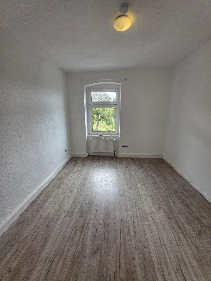 Pronájem bytu 6+1 125 m², Äußere Oybiner Straße 5, Žitava, Sasko Pronájem bytu 6+1 125 m², Äußere Oybiner Straße 5, Žitava, Sasko