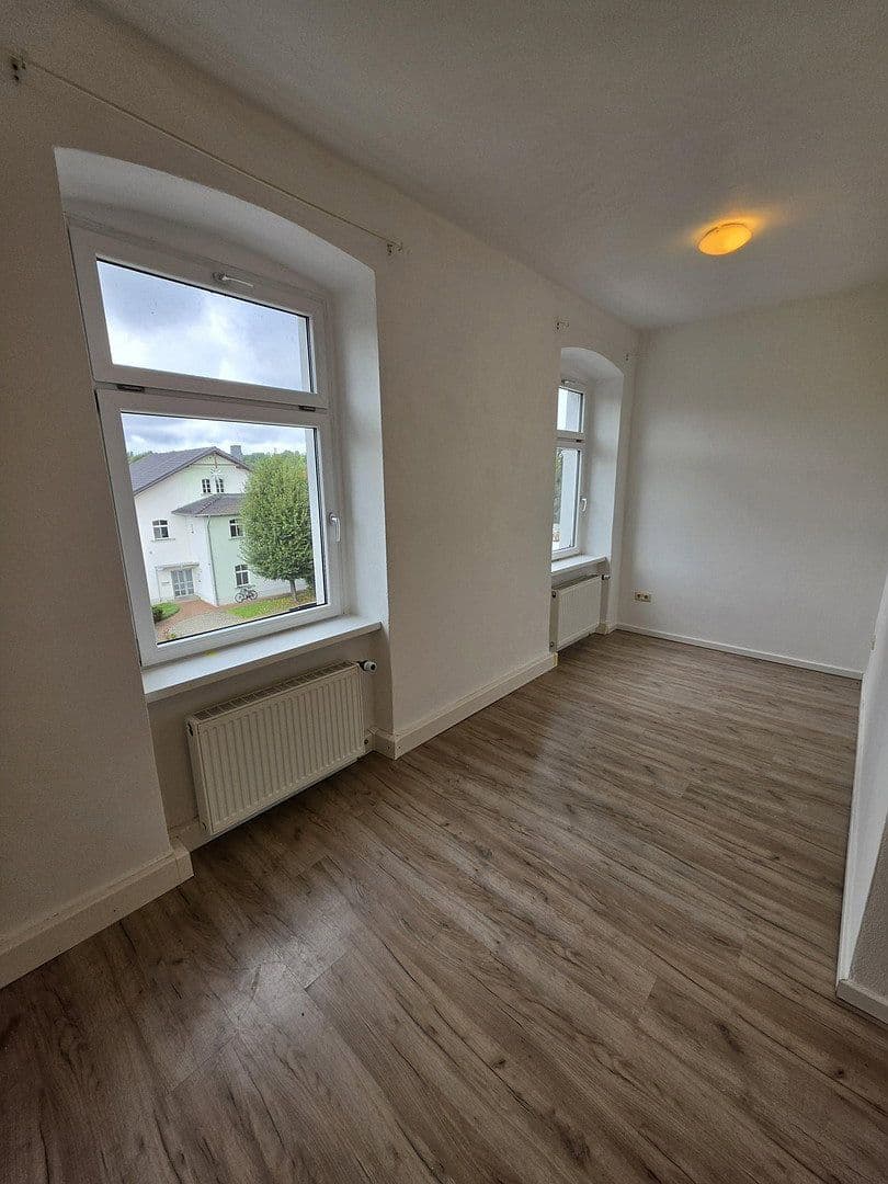 Pronájem bytu 6+1 125 m², Äußere Oybiner Straße 5, Žitava, Sasko Pronájem bytu 6+1 125 m², Äußere Oybiner Straße 5, Žitava, Sasko
