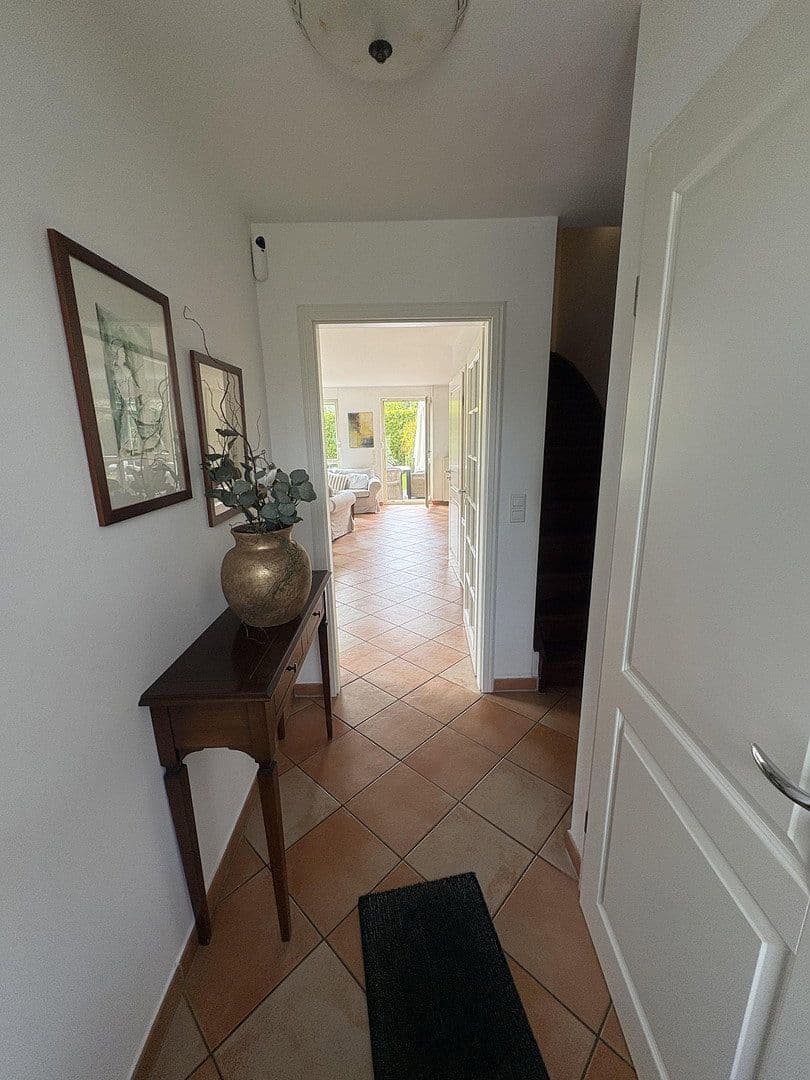 Prodej domu 120 m², pozemek 390 m², Haan, Severní Porýní-Vestfálsko Prodej domu 120 m², pozemek 390 m², Haan, Severní Porýní-Vestfálsko