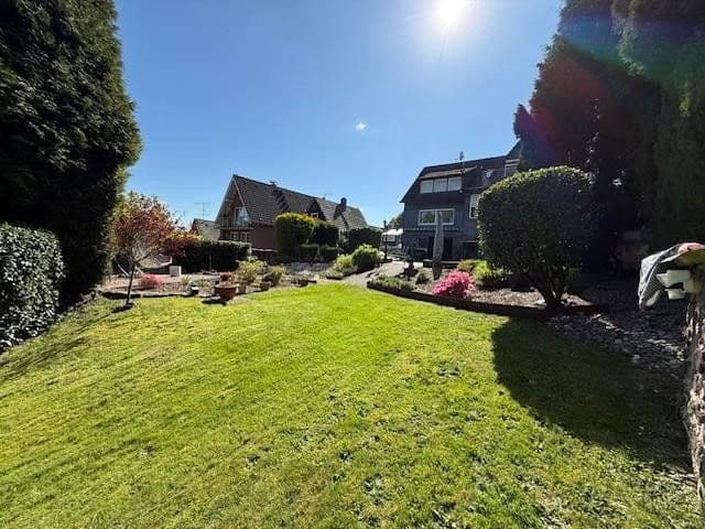 Prodej domu 158 m², pozemek 1.249 m², Remscheid, Severní Porýní-Vestfálsko Prodej domu 158 m², pozemek 1.249 m², Remscheid, Severní Porýní-Vestfálsko