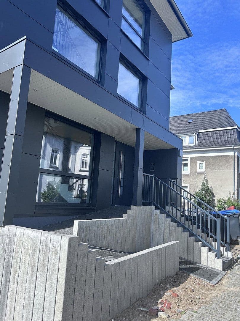 Pronájem bytu 3+1 91 m², Wilhelmstraße 14, Rendsburg, Šlesvicko-Holštýnsko Pronájem bytu 3+1 91 m², Wilhelmstraße 14, Rendsburg, Šlesvicko-Holštýnsko