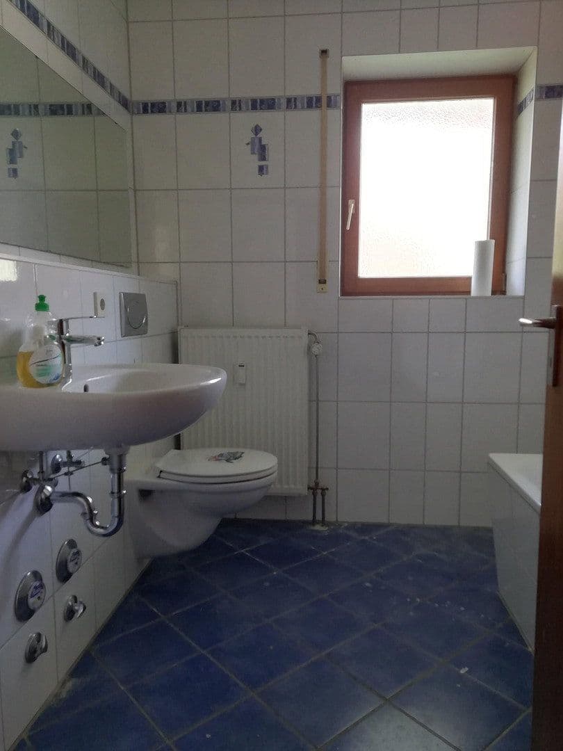 Pronájem bytu 1+1 31 m², Pfudrachöderstraße 33, Vilshofen an der Donau, Bavorsko Pronájem bytu 1+1 31 m², Pfudrachöderstraße 33, Vilshofen an der Donau, Bavorsko