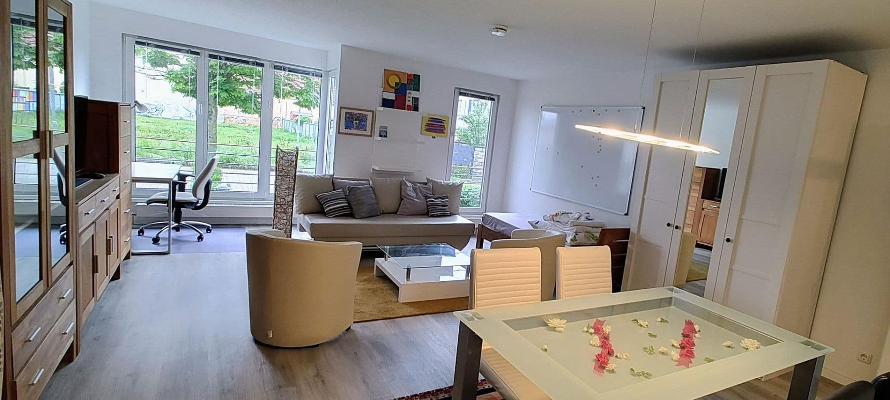 Pronájem bytu 1+1 42 m², Leipzig, Sasko Pronájem bytu 1+1 42 m², Leipzig, Sasko