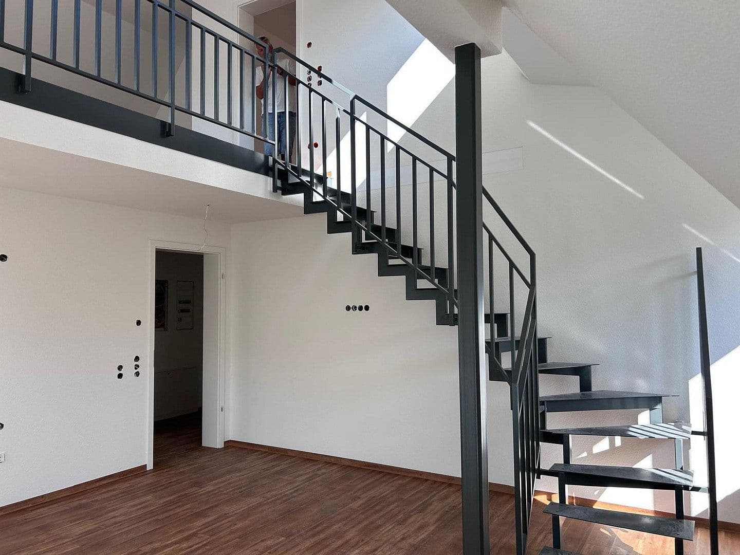 Pronájem bytu 4+1 110 m², Beda-Sommerberger-Straße 1, Zwiefalten, Bádensko-Württembersko Pronájem bytu 4+1 110 m², Beda-Sommerberger-Straße 1, Zwiefalten, Bádensko-Württembersko