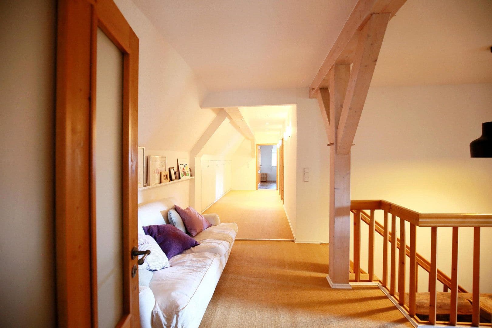 Prodej domu 305 m², pozemek 891 m², Stelle, Dolní Sasko Prodej domu 305 m², pozemek 891 m², Stelle, Dolní Sasko